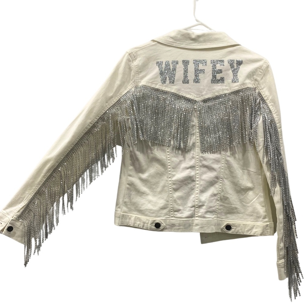 Wifey DIY Riders by Lee White Jean Jacket Women’s S Shimmery Fringe Details